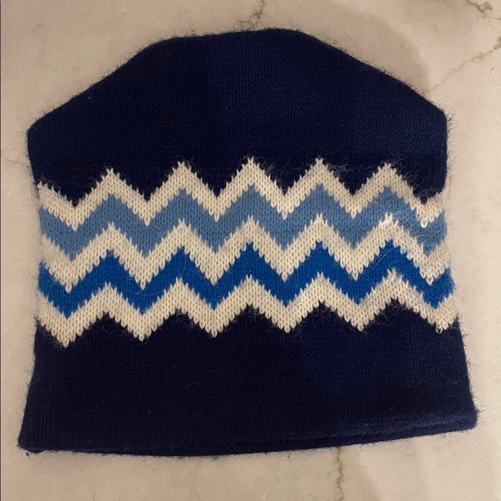 Aris Navy and Blue Zigzag Knit Hat
